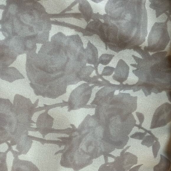 Aritzia Wilfred Valencia Blouse Frozen Gray Floral Sheer Mock Neck XS - Picture 6 of 8